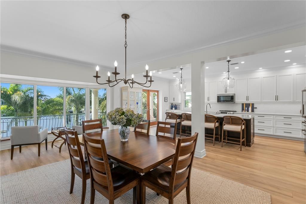 На продажу: $3,300,000 (5 спален, 5 ванн, 4054 Квадратных фут)