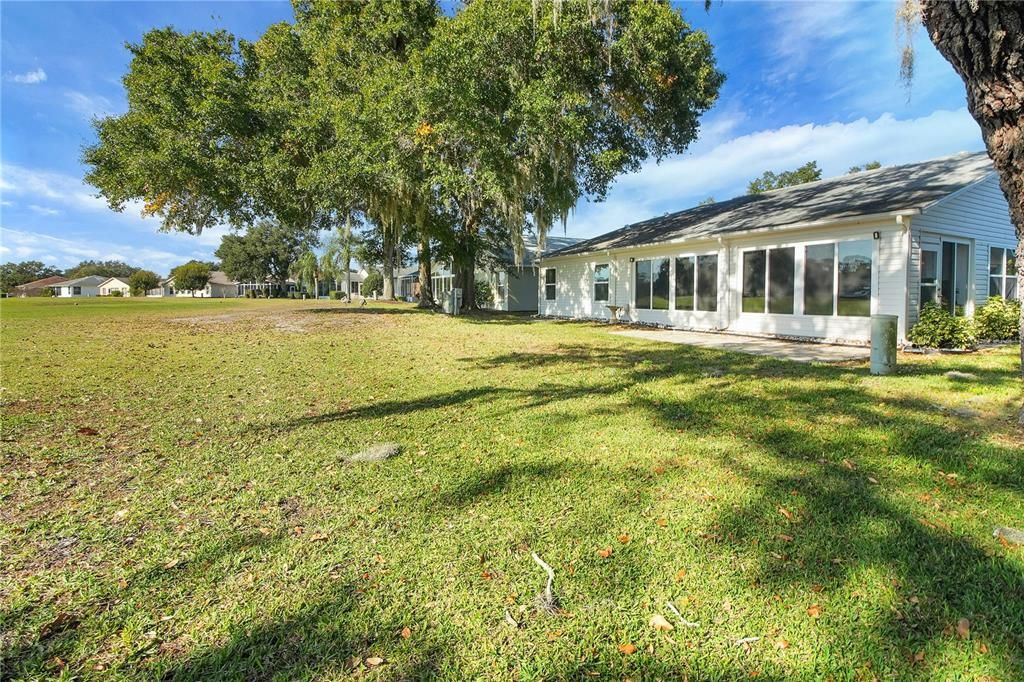 For Sale: $369,900 (3 beds, 2 baths, 1999 Square Feet)