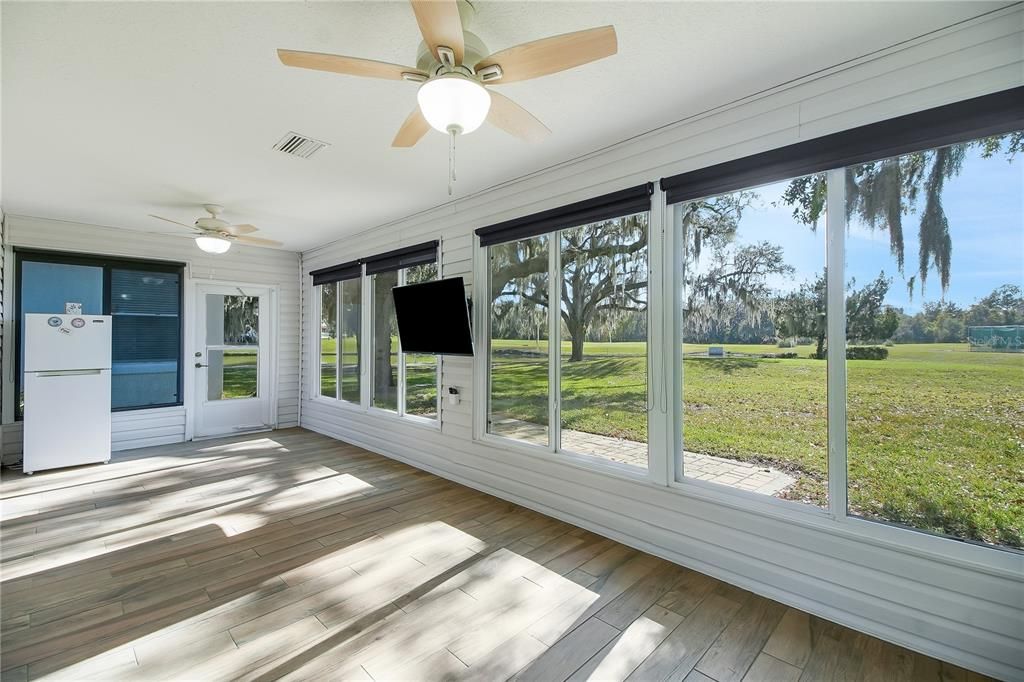 For Sale: $369,900 (3 beds, 2 baths, 1999 Square Feet)