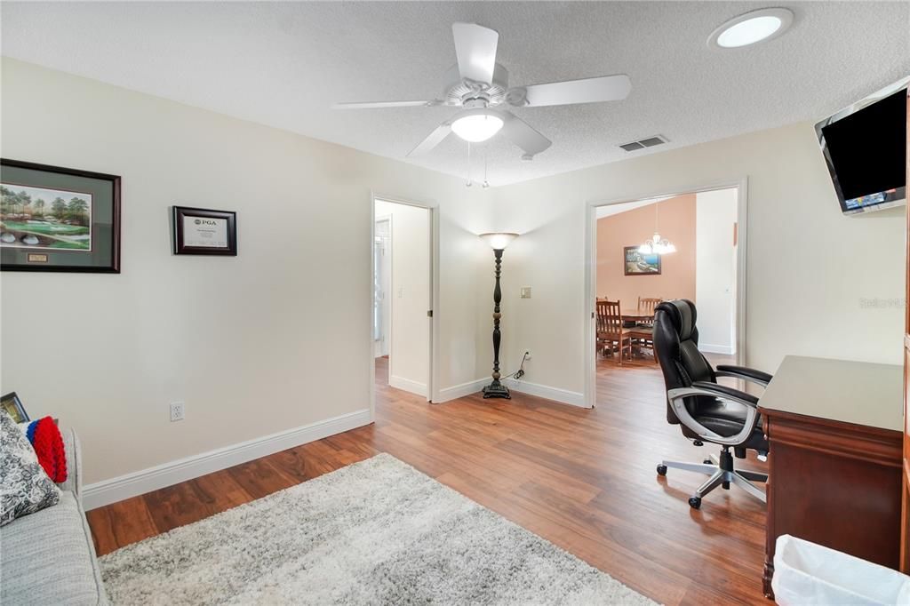 For Sale: $369,900 (3 beds, 2 baths, 1999 Square Feet)