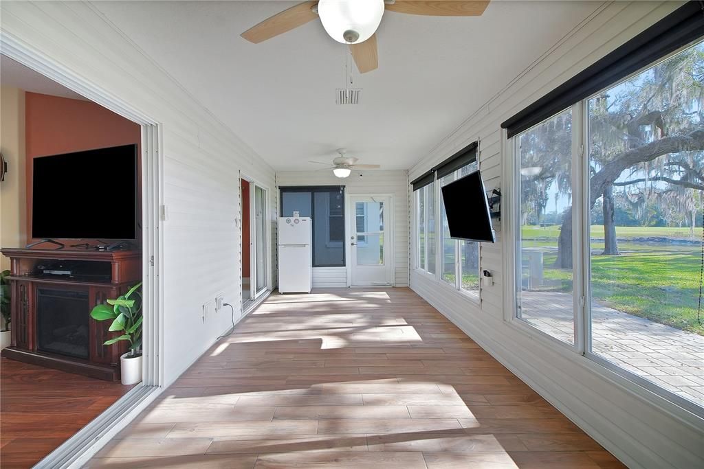 For Sale: $369,900 (3 beds, 2 baths, 1999 Square Feet)