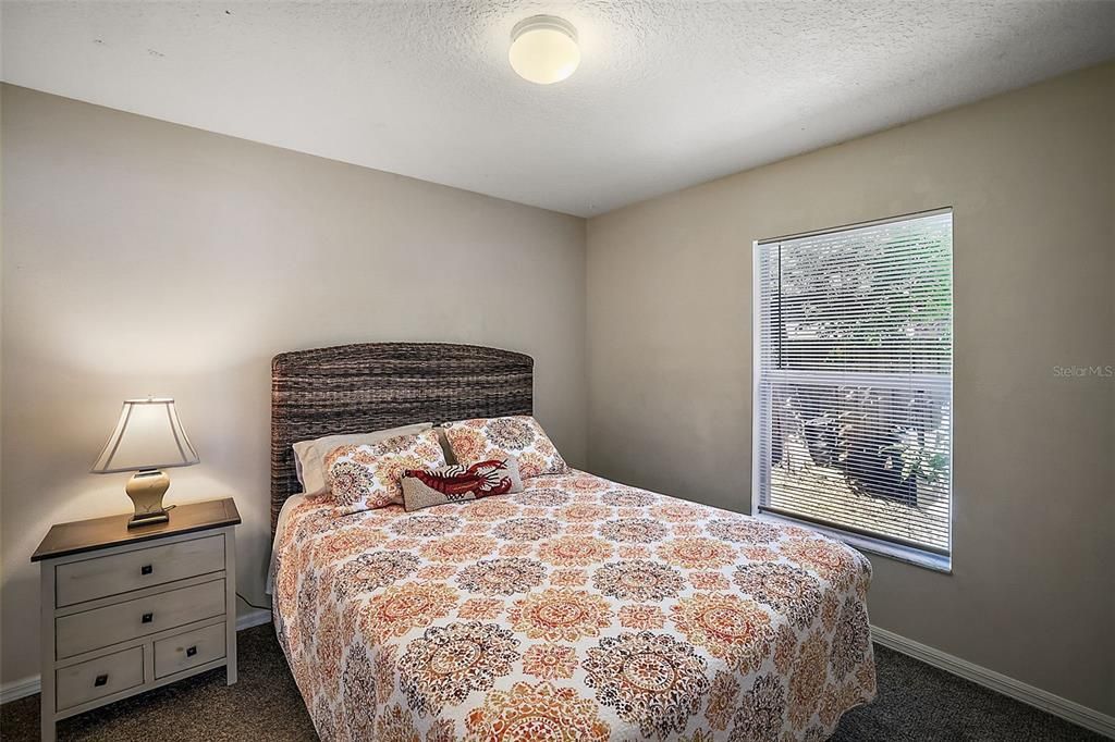 出租: $2,350 (3 贝兹, 2 浴室, 1587 平方英尺)