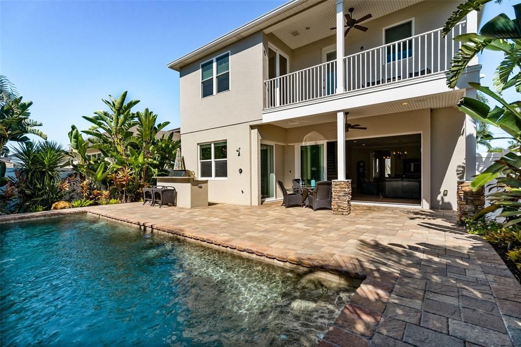 Active With Contract: $959,000 (4 beds, 2 baths, 3369 Square Feet)