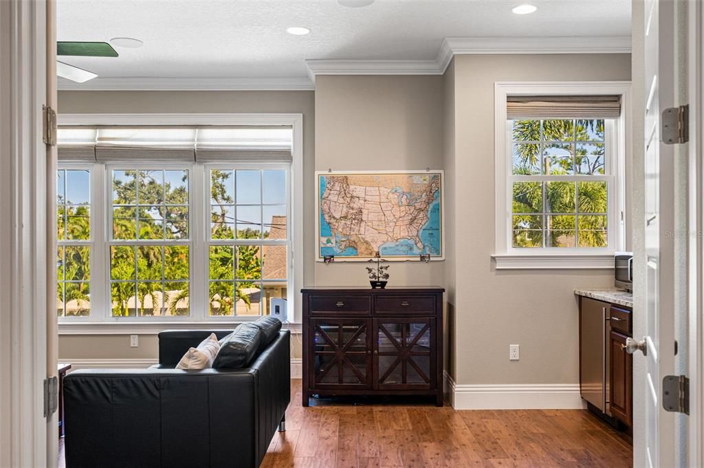 Active With Contract: $959,000 (4 beds, 2 baths, 3369 Square Feet)