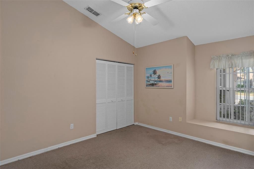 Под контрактом: $314,900 (3 спален, 2 ванн, 1894 Квадратных фут)