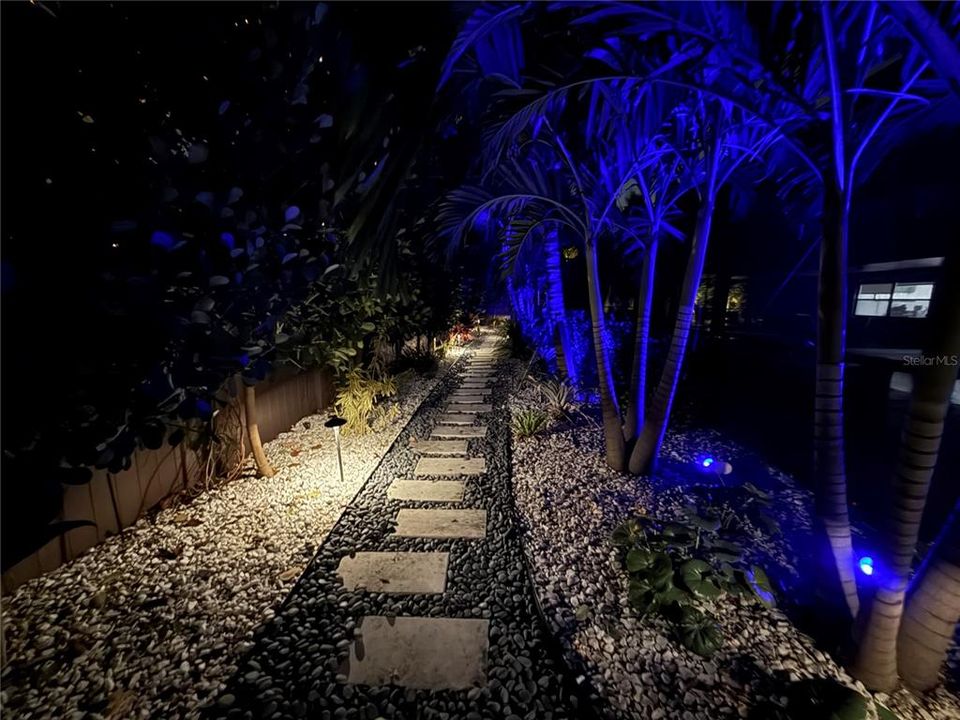 For Sale: $849,997 (3 beds, 2 baths, 1663 Square Feet)