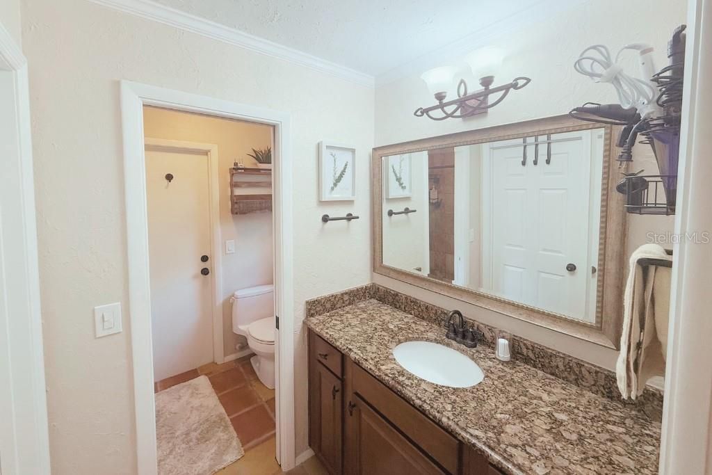 For Sale: $849,997 (3 beds, 2 baths, 1663 Square Feet)