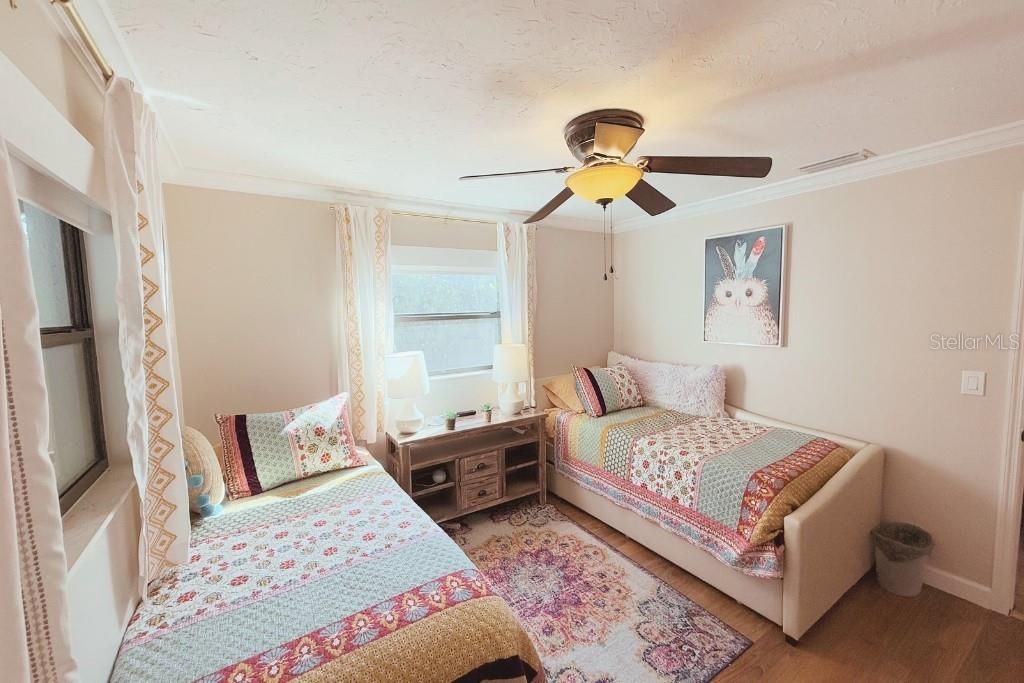 For Sale: $849,997 (3 beds, 2 baths, 1663 Square Feet)