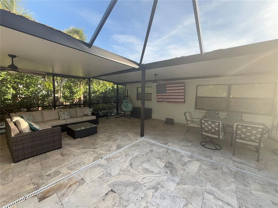 For Sale: $849,997 (3 beds, 2 baths, 1663 Square Feet)