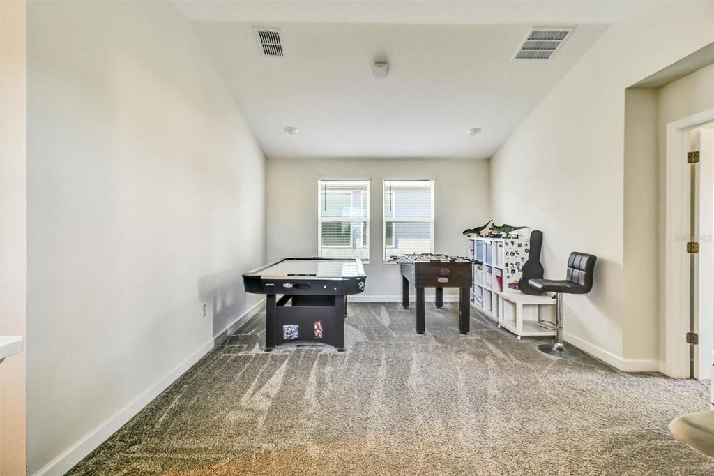 For Sale: $565,000 (4 beds, 3 baths, 2475 Square Feet)