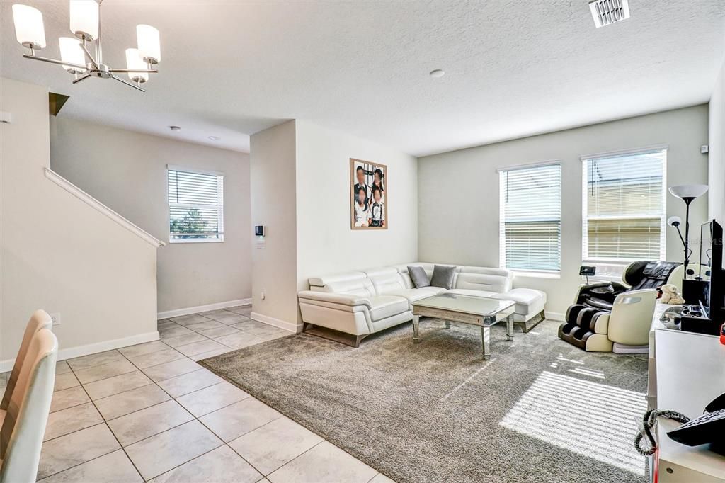 For Sale: $565,000 (4 beds, 3 baths, 2475 Square Feet)