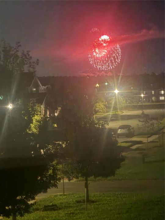 For Sale: $565,000 (4 beds, 3 baths, 2475 Square Feet)