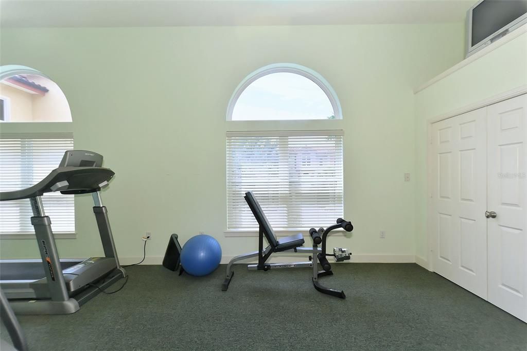 For Sale: $1,219,000 (3 beds, 2 baths, 1722 Square Feet)