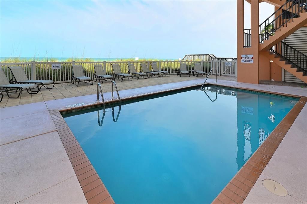 For Sale: $1,219,000 (3 beds, 2 baths, 1722 Square Feet)