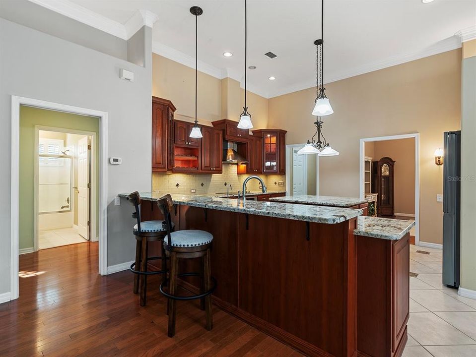 Active With Contract: $850,000 (4 beds, 3 baths, 2655 Square Feet)