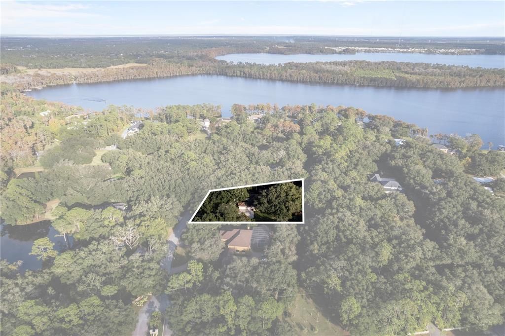 Active With Contract: $850,000 (4 beds, 3 baths, 2655 Square Feet)