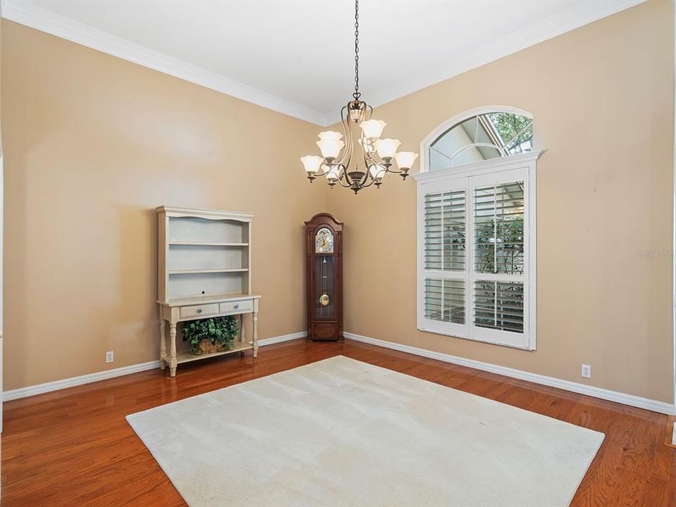 Active With Contract: $850,000 (4 beds, 3 baths, 2655 Square Feet)