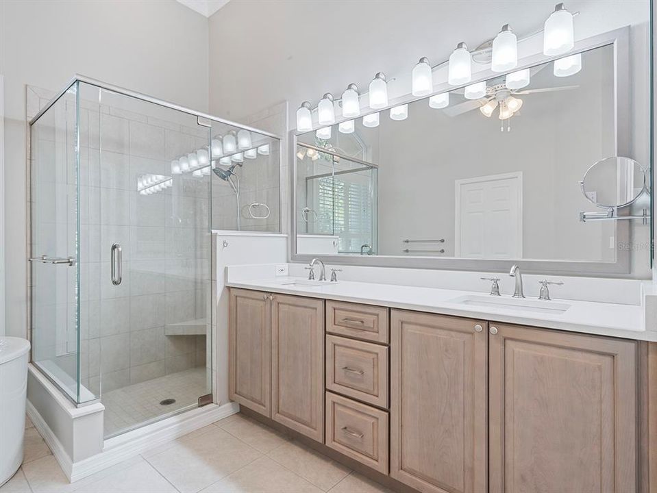 Active With Contract: $850,000 (4 beds, 3 baths, 2655 Square Feet)