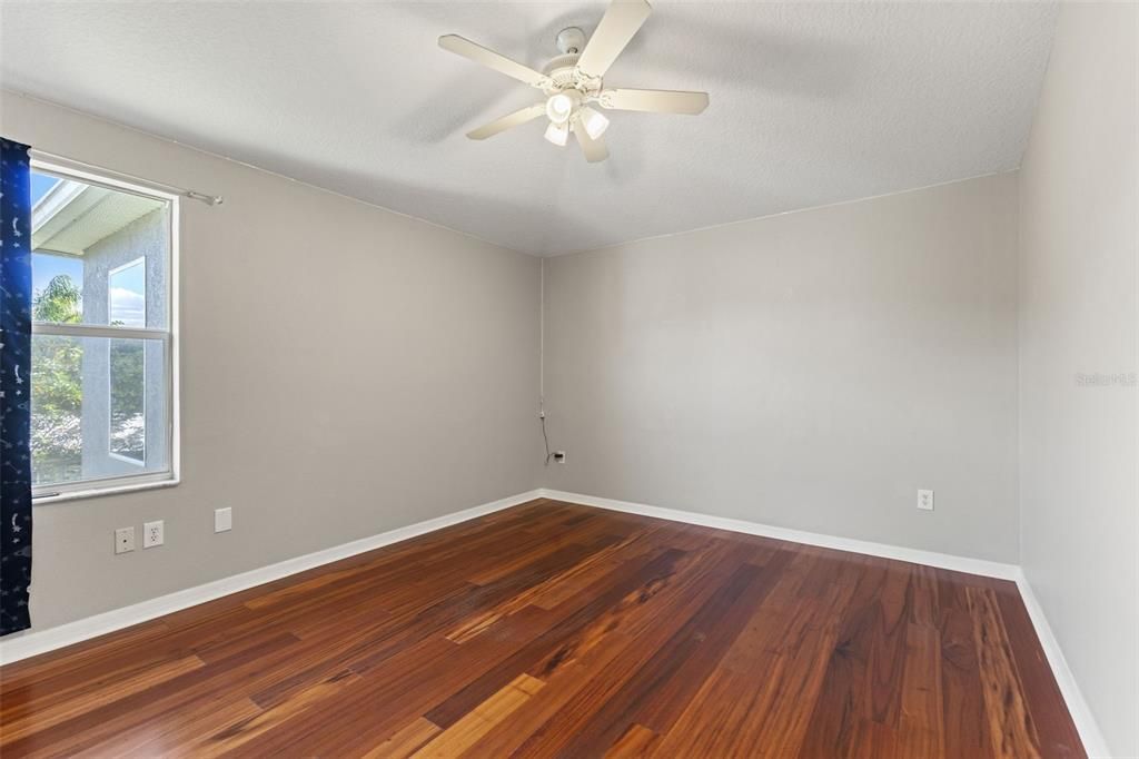 En Renta: $4,500 (5 camas, 3 baños, 4481 Pies cuadrados)