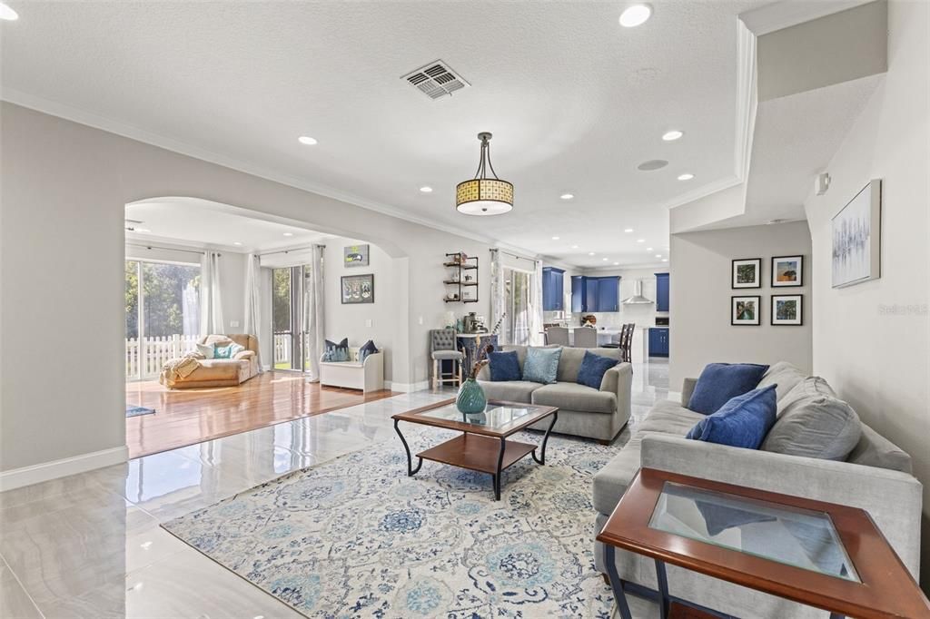 En Renta: $4,500 (5 camas, 3 baños, 4481 Pies cuadrados)