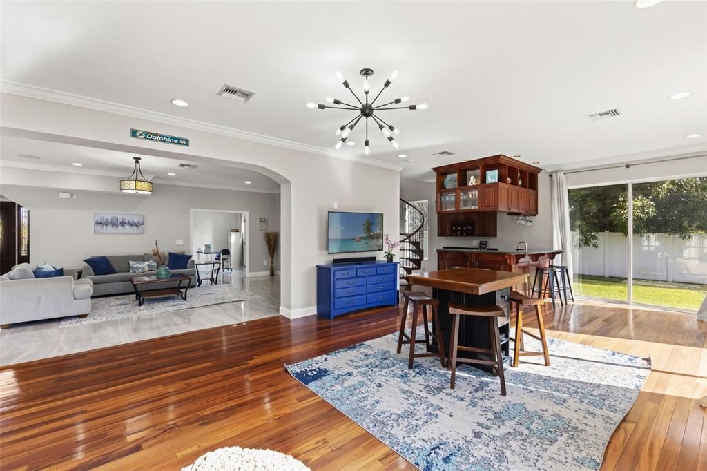 En Renta: $4,500 (5 camas, 3 baños, 4481 Pies cuadrados)