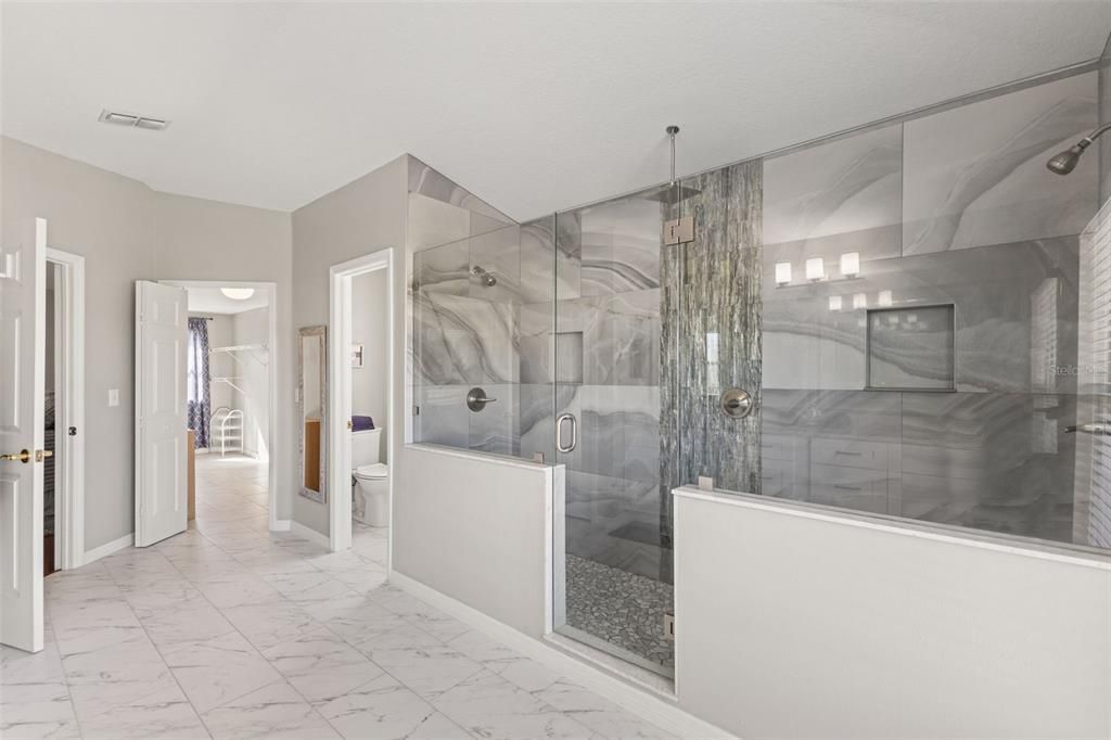 En Renta: $4,500 (5 camas, 3 baños, 4481 Pies cuadrados)