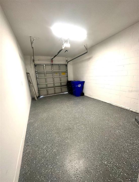 出租: $2,200 (3 贝兹, 2 浴室, 1643 平方英尺)