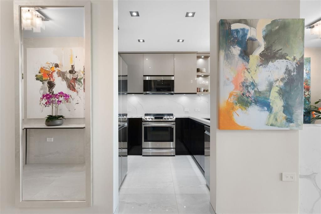 For Sale: $1,195,000 (2 beds, 2 baths, 1518 Square Feet)