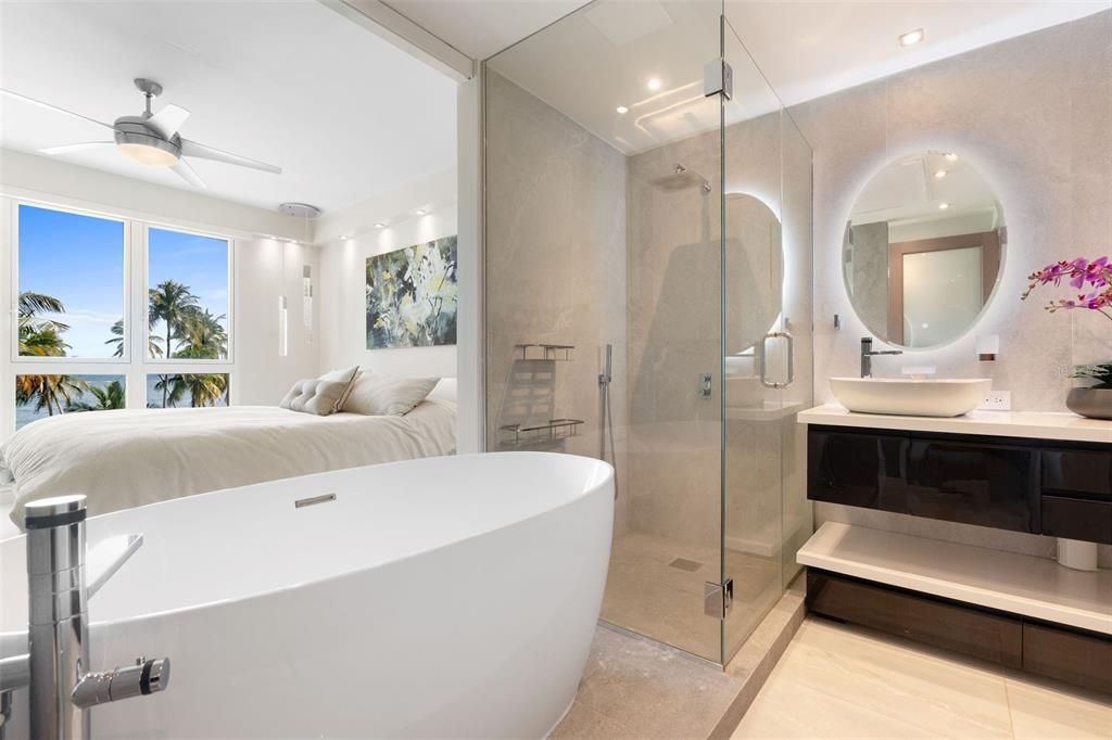 For Sale: $1,195,000 (2 beds, 2 baths, 1518 Square Feet)