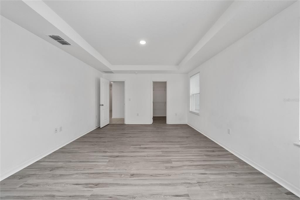 En Renta: $2,100 (4 camas, 2 baños, 1994 Pies cuadrados)