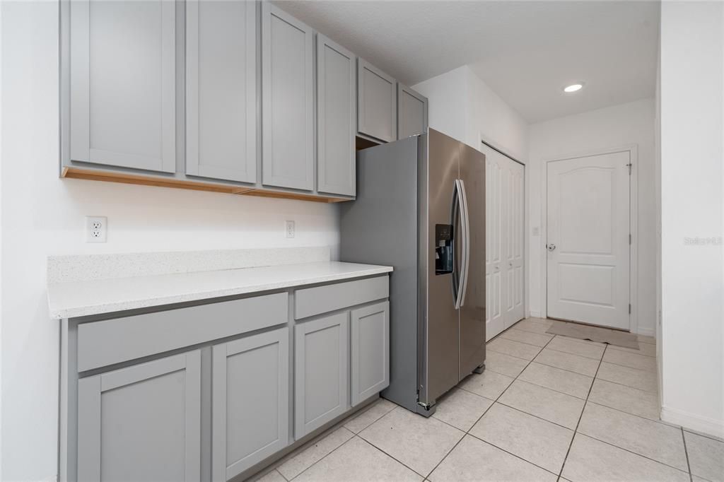 En Renta: $2,100 (4 camas, 2 baños, 1994 Pies cuadrados)