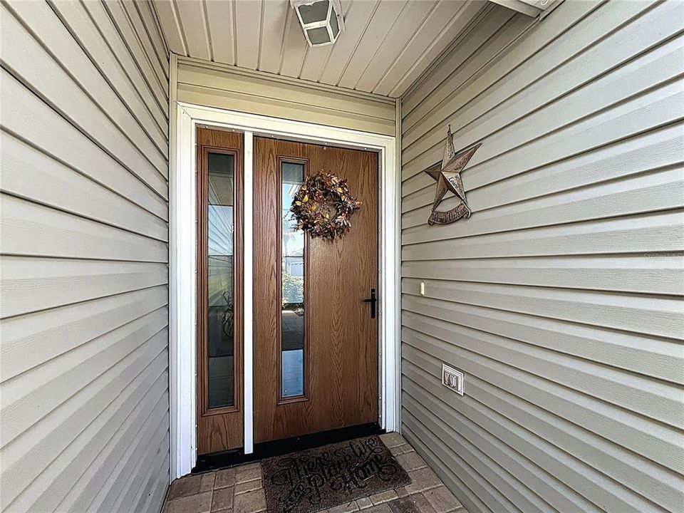 待售: $385,000 (2 贝兹, 2 浴室, 1856 平方英尺)