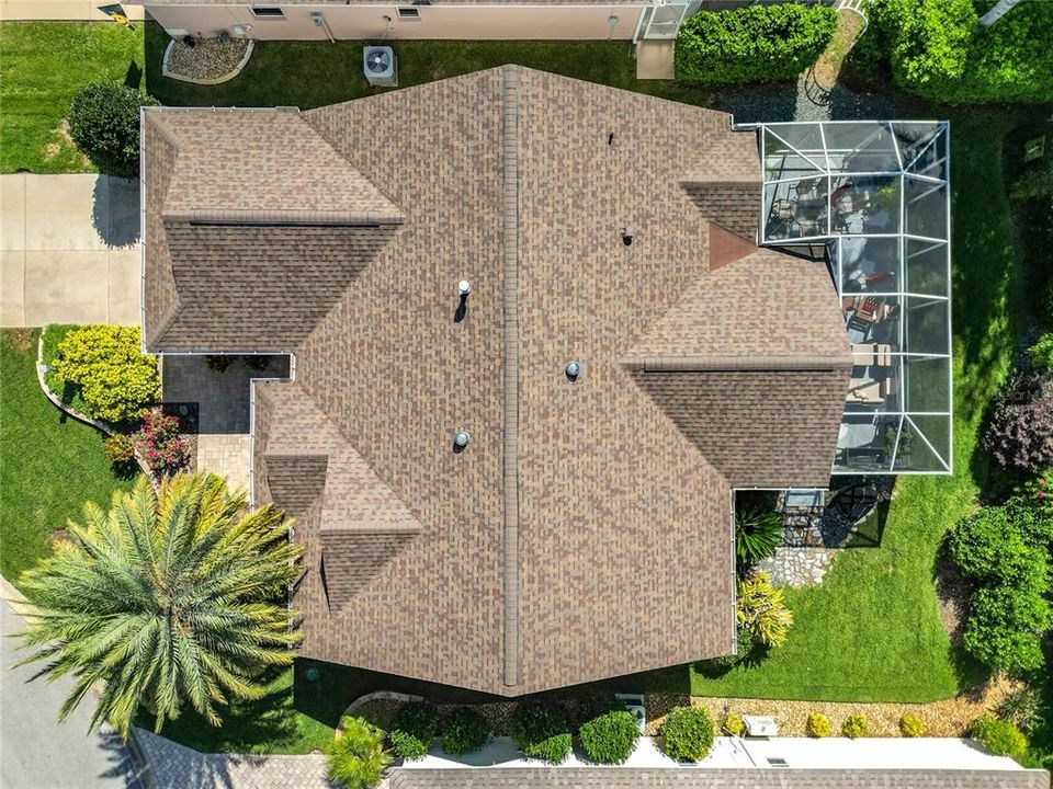 待售: $385,000 (2 贝兹, 2 浴室, 1856 平方英尺)