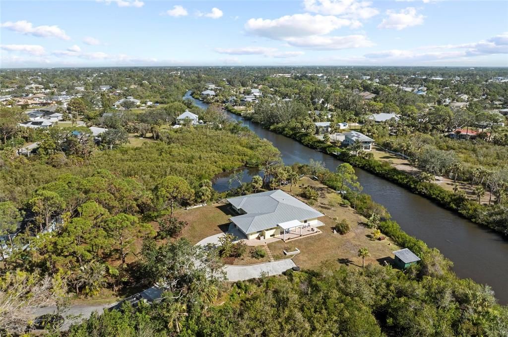 Activo con contrato: $785,000 (3 camas, 2 baños, 2310 Pies cuadrados)