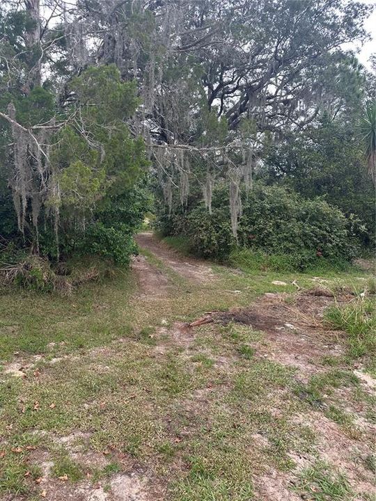 For Sale: $599,000 (3 beds, 1 baths, 930 Square Feet)