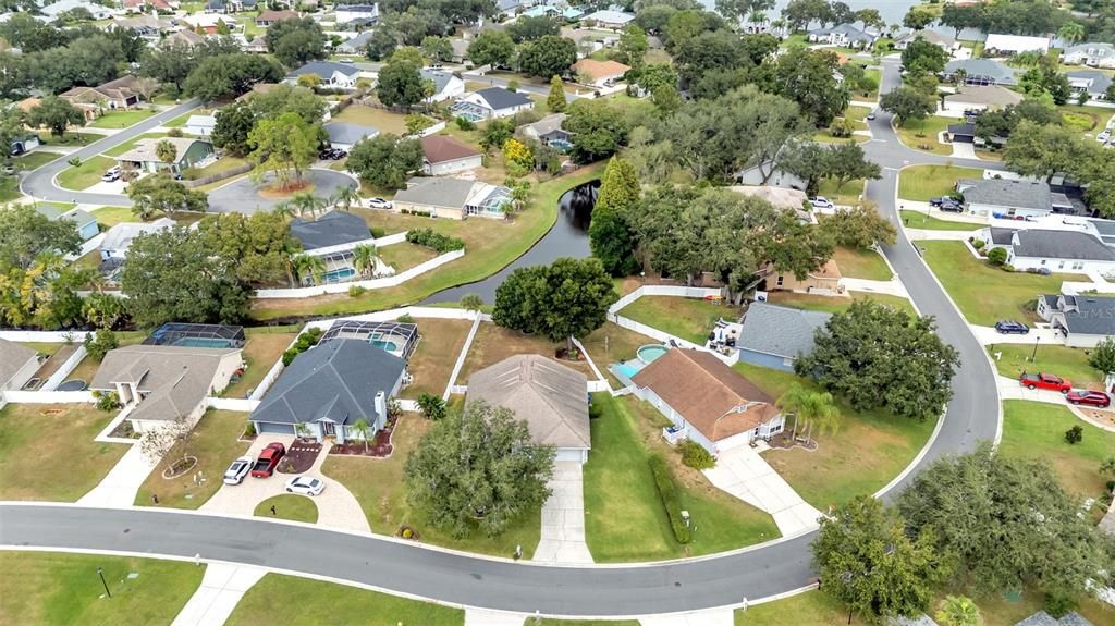 Activo con contrato: $399,000 (3 camas, 2 baños, 2035 Pies cuadrados)