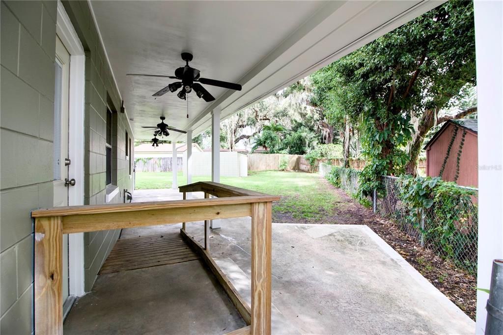 En Venta: $353,900 (5 camas, 2 baños, 2108 Pies cuadrados)