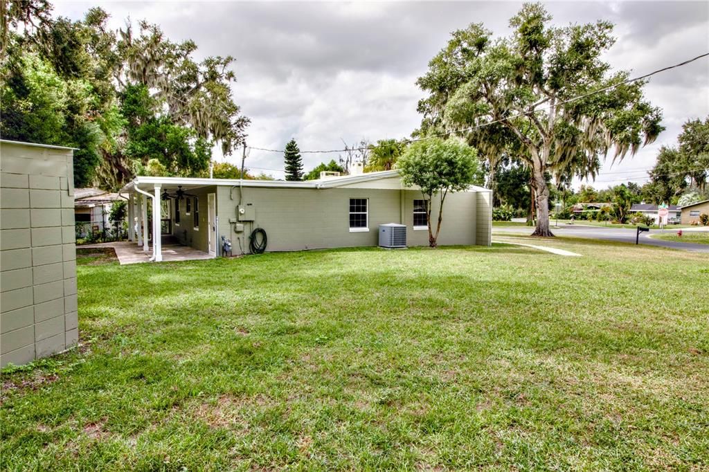 En Venta: $353,900 (5 camas, 2 baños, 2108 Pies cuadrados)