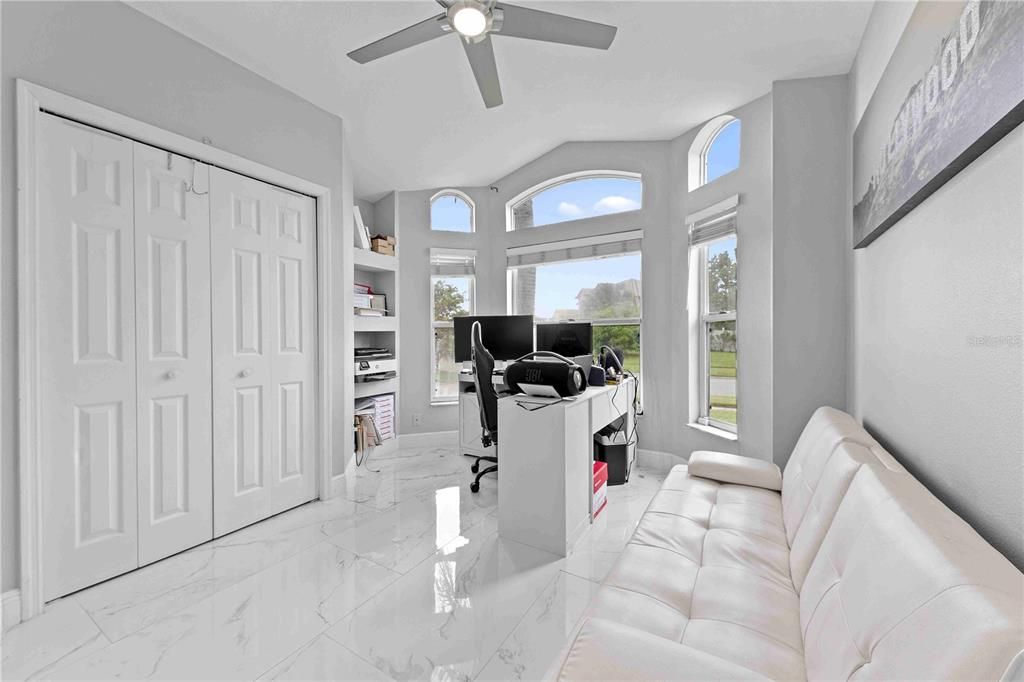 For Sale: $660,000 (4 beds, 2 baths, 2039 Square Feet)