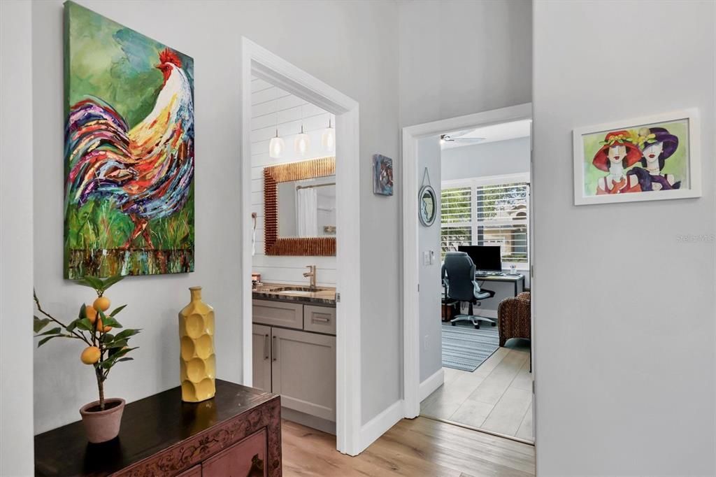 Под контрактом: $789,900 (3 спален, 2 ванн, 1742 Квадратных фут)