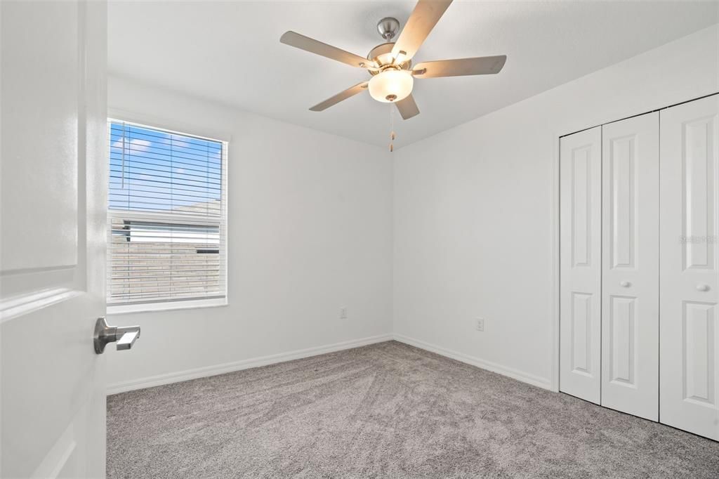 На продажу: $357,750 (4 спален, 2 ванн, 1875 Квадратных фут)