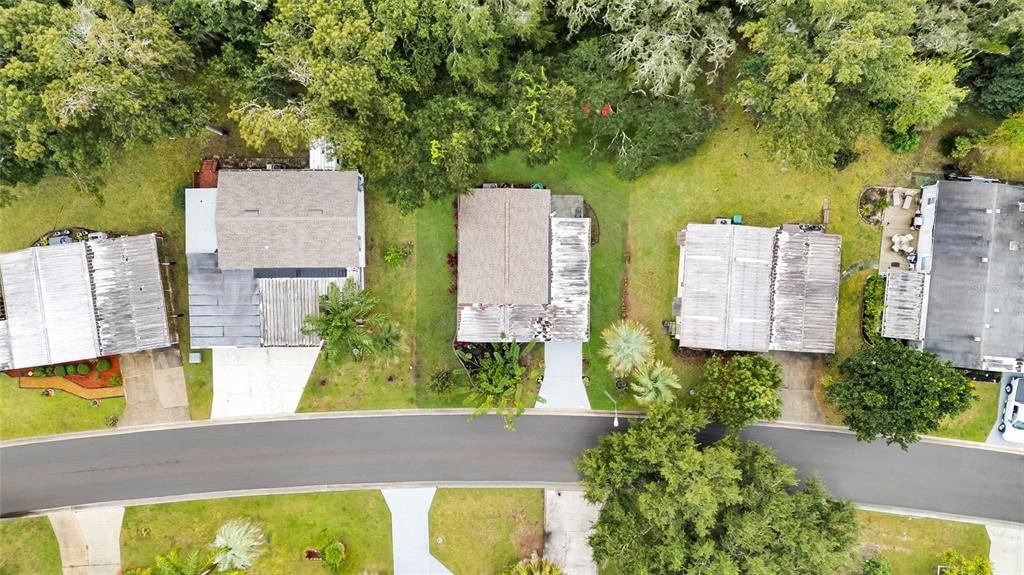 For Sale: $127,500 (2 beds, 2 baths, 832 Square Feet)