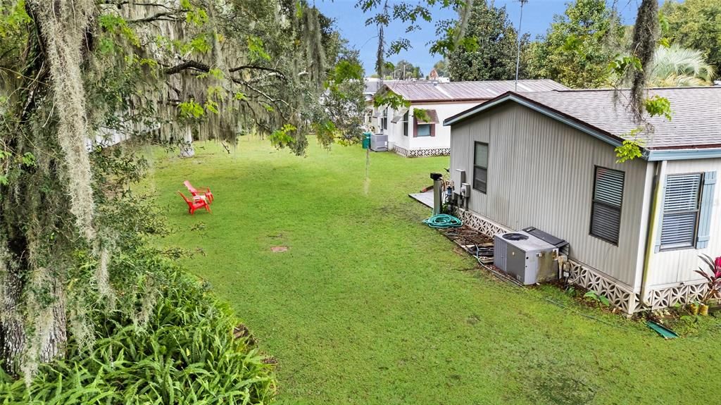 For Sale: $127,500 (2 beds, 2 baths, 832 Square Feet)