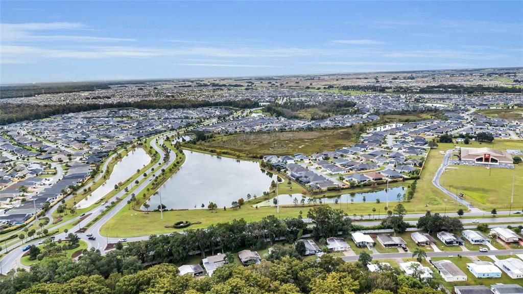 For Sale: $127,500 (2 beds, 2 baths, 832 Square Feet)