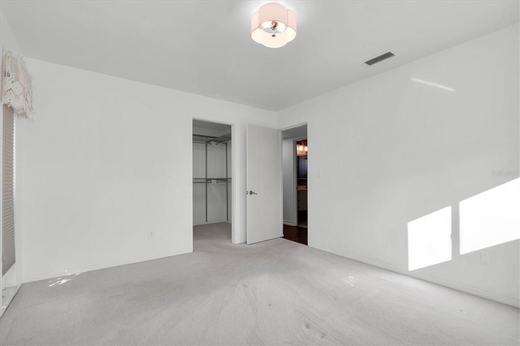 待售: $765,500 (4 贝兹, 3 浴室, 2217 平方英尺)