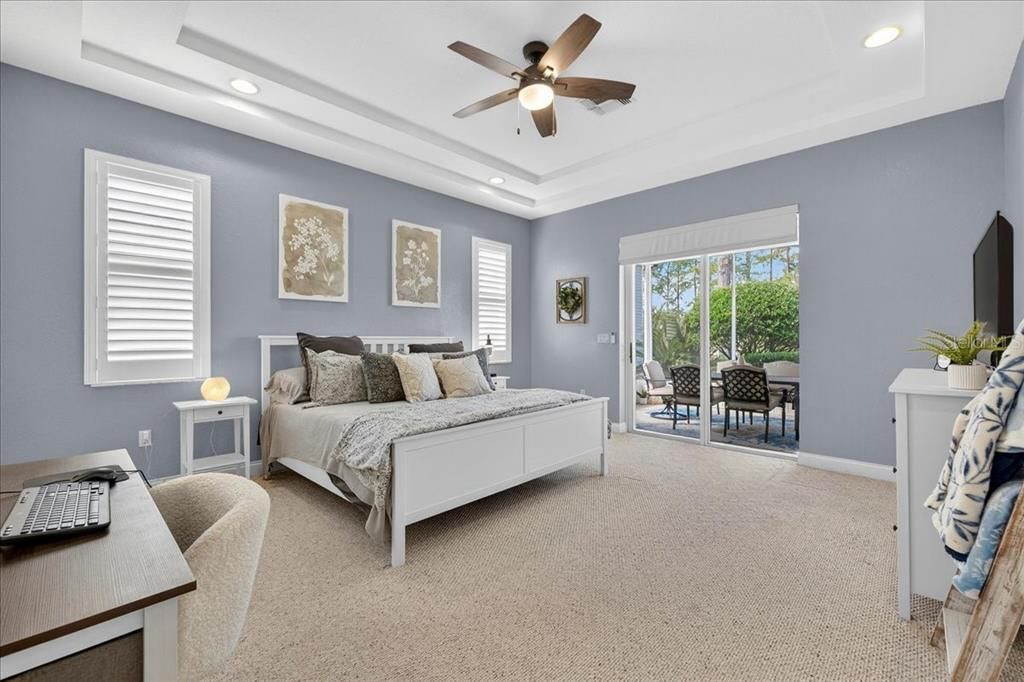 Под контрактом: $405,000 (2 спален, 2 ванн, 1384 Квадратных фут)