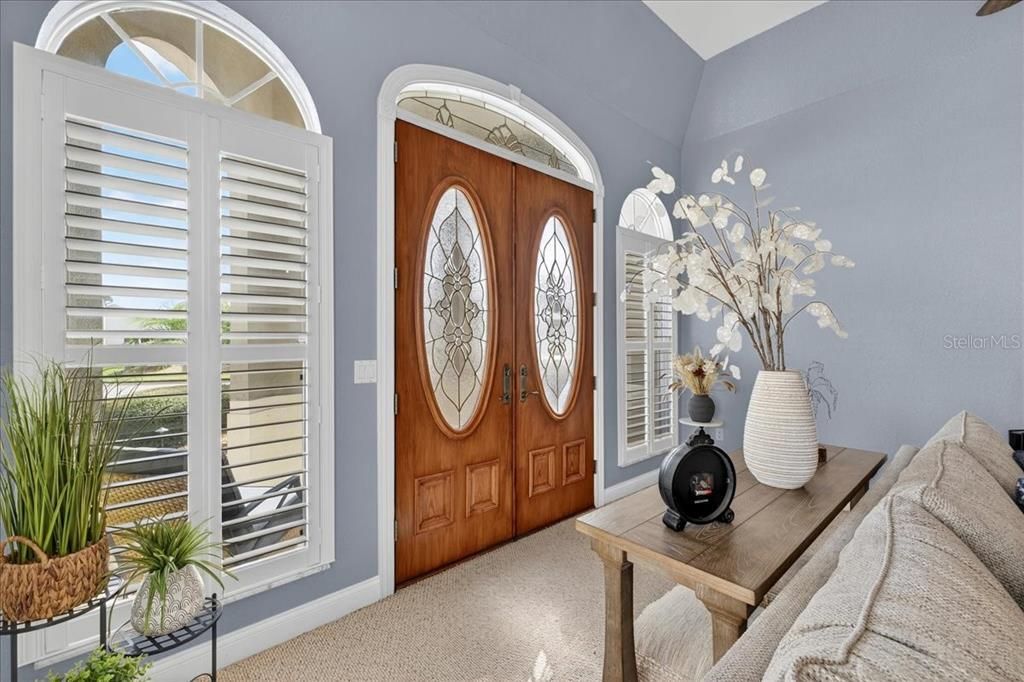 Под контрактом: $405,000 (2 спален, 2 ванн, 1384 Квадратных фут)