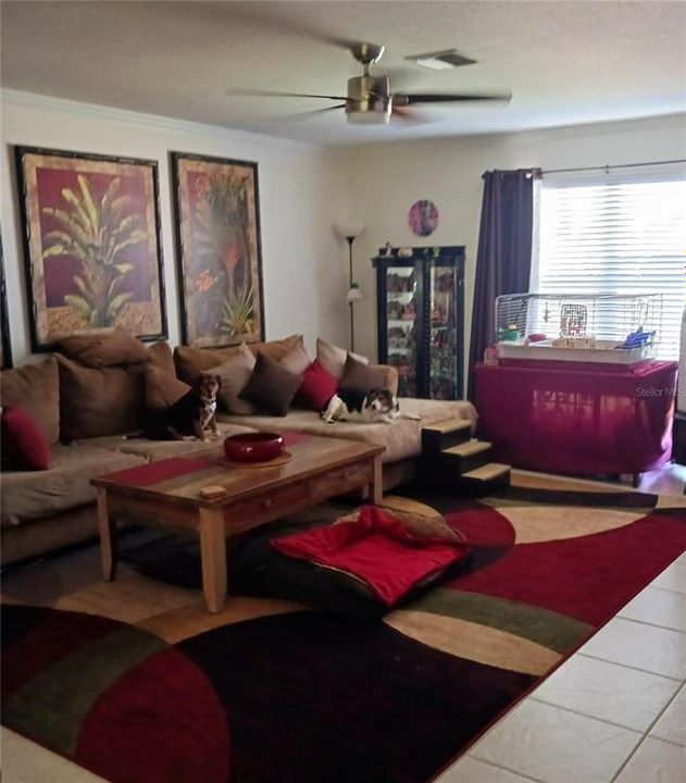 For Sale: $277,000 (3 beds, 2 baths, 1150 Square Feet)