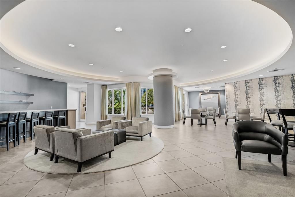 待售: $1,290,000 (2 贝兹, 2 浴室, 2080 平方英尺)