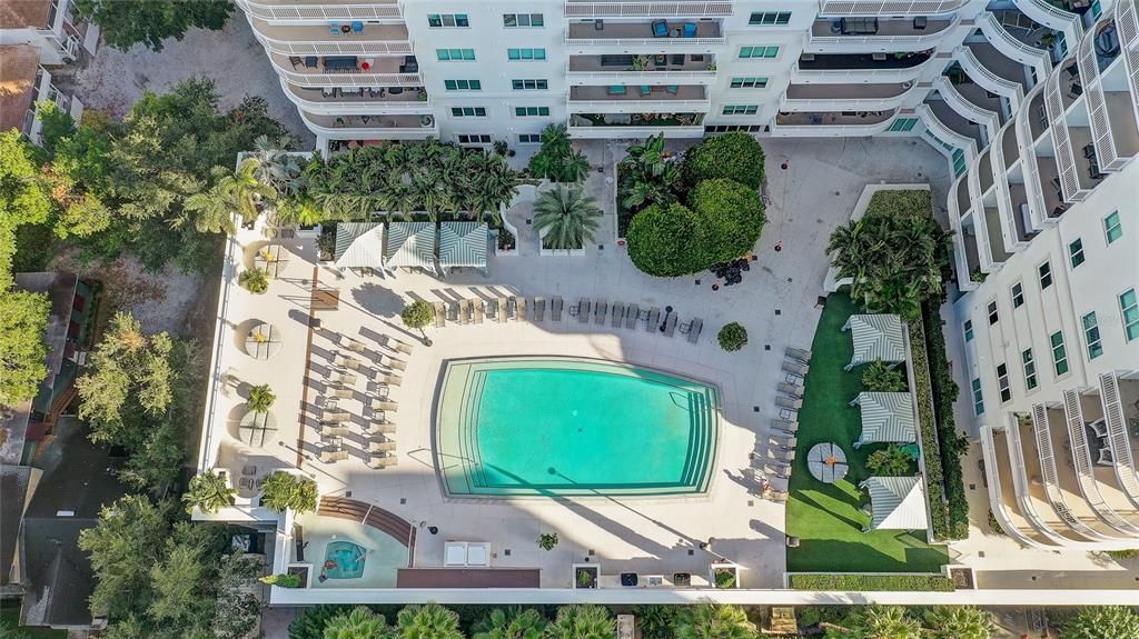 待售: $1,290,000 (2 贝兹, 2 浴室, 2080 平方英尺)